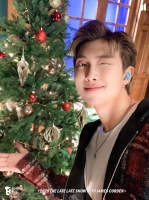 bts christmas photos 2021