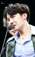 bts crying photos