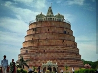 prachin bada mandir jambudweep kailash parvat rachna ashtapad teerth in hastinapur meerut jain mandir